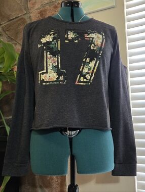 Recycled Karma Athleisure Cold Shoulder Crop